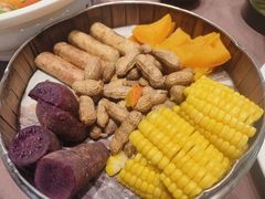 -香山湖家家宴(中山陵店)