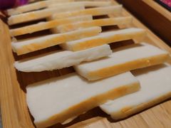 荆州鱼糕-云晓仙腊味汤煲(商鼎路店)