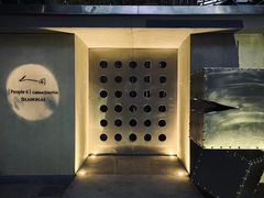 -穹六人间 people 6(岳阳路店)