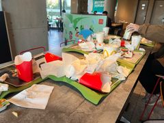 -麦当劳(展览路店)