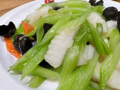 -小船渔村·大连菜(明泽街店)