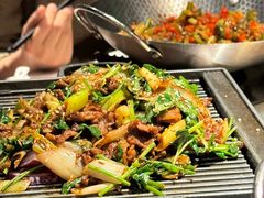 铁板孜然羊肉-恰八斗·猛火长沙菜(国贸店)