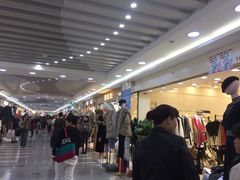 -广州白马服装市场