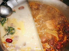 -湊湊火锅·茶憩(打浦桥日月光店)