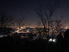 -鬼笑石后山停车场