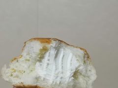 奶油牛角面包-新侨三宝乐面包店(崇文门店)
