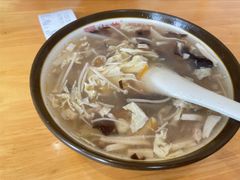 酸辣汤-小姜锅贴(凤凰街店)