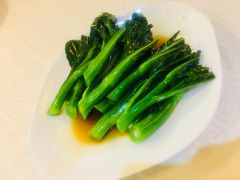 -顺峰海鲜酒楼(省府店)