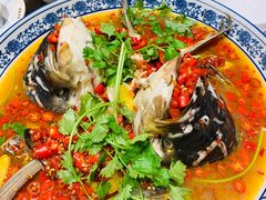 -湘潭九龙鱼头店(城南西路店)