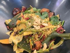 -醉人椒麻辣香锅(王府井喜悦店)