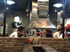 -马路牙子烧烤音乐酒馆(望京店)