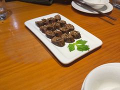 -莲餐厅·湖北菜·潜江小龙虾店(愚园路店)
