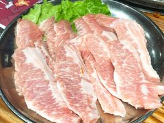 -青瓦炭韩潮烤肉(花园道店)