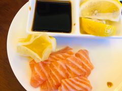 三文鱼刺身-听松楼·花园酒店·自助餐厅(红梅公园店)