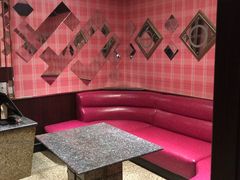 -乐翻天量贩式KTV(淞发路店)