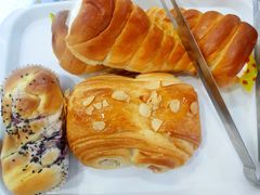 -新侨三宝乐面包店(崇文门店)