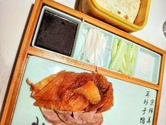 -荷塘秋月·本帮江浙菜(国权路店)