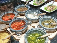 -金汉斯南美烤肉自助餐厅(中央大街黑金店)
