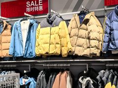 -燕莎奥特莱斯购物中心