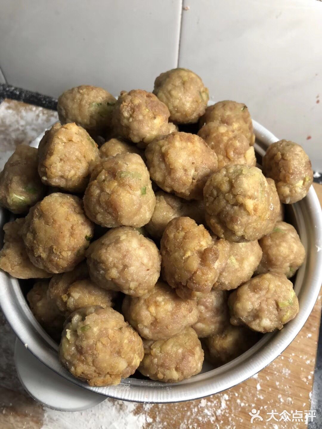 【莲藕肉丸和荸荠肉丸】