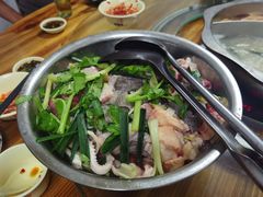 -周良天山牛杂城(天山路总店)