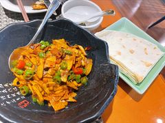 辣味小炒配小饼-致明德素食餐厅(土屋路店)