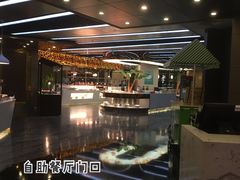 -西安绿地假日酒店