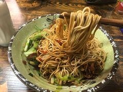 大蒜辣椒炒卤肉-刘氏三和面馆