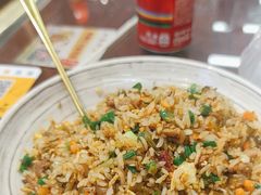 -扬二春炒饭(国庆路总店)