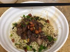 -阿阳牛腩腌面店