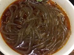 万记特色酸辣粉-万记麻辣烫国展总店
