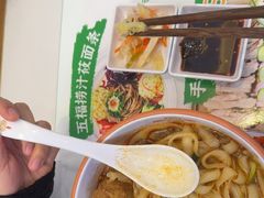 -初晋·山西地道刀削面.晋北莜面香(星耀城店)