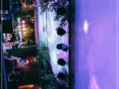 -列娜餐厅