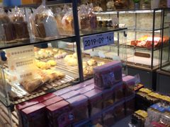 面包甜点陈列柜-BreadTalk面包新语·烘焙蛋糕(星河城店)