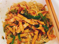 青椒干子肉丝干拌面-高邮面馆(明瓦廊店)