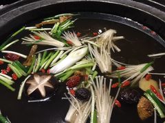 -唇辣号重庆老火锅(燕郊鑫乐汇店)