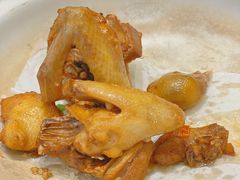 -郑猛记石岐鸽主题餐厅(长江店)