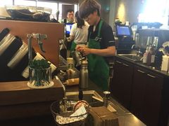 -星巴克(舟山蜈蚣峙店)