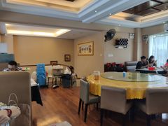 -覃记海鲜美食餐厅