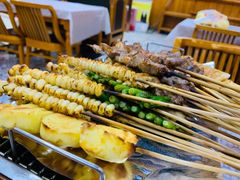 -云晓光头烧烤吧(德平路店)