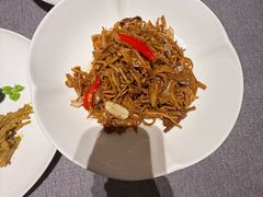 -秀儿四九城·新京菜(亚运村鸟巢店)