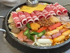 -豚妈妈汤饭·部队锅(南京东路店)