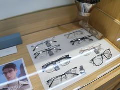 -Eziwish眼镜·蔡司授权店