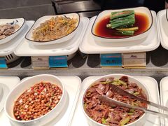 -遇上西雅图多融合海鲜自助餐厅(中房金谊广场店)