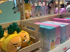 -KAKAO FRIENDS(弘大店)