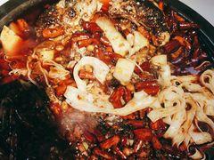 -鸣记脆皮烤鱼·海鲜烤鱼(三八广场店)