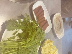 -光头药膳鸡(莱茵小镇店)