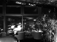 -翡翠36酒吧(浦东香格里拉店)