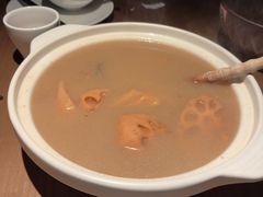 -沅江水·湖南家宴(南村万博长隆商圈店)