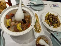 -江城小馆陕南妈妈菜·全球旅行餐厅(钟楼店)